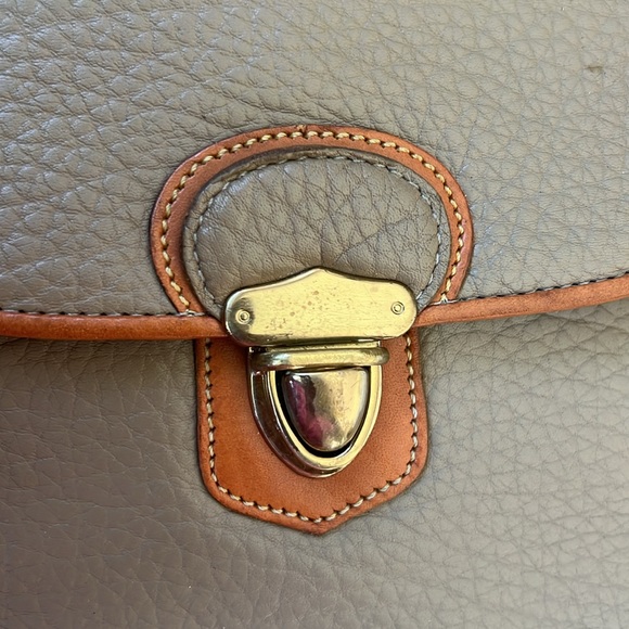 Vintage Dooney and Bourke Bag - Picture 4 of 12